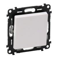 Valena LIFE Выключатель 10АХ 250В с лицевой панелью Безвинтовые зажимы Белый Legrand/Daccord 752401