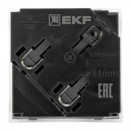 Розетка 45х45 с заземлением 45 градусов быстрозажимные клеммы белая EKF E2MR16-028-10-45-SL
