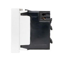 Розетка 45х45 с заземлением 45 градусов быстрозажимные клеммы белая EKF E2MR16-028-10-45-SL