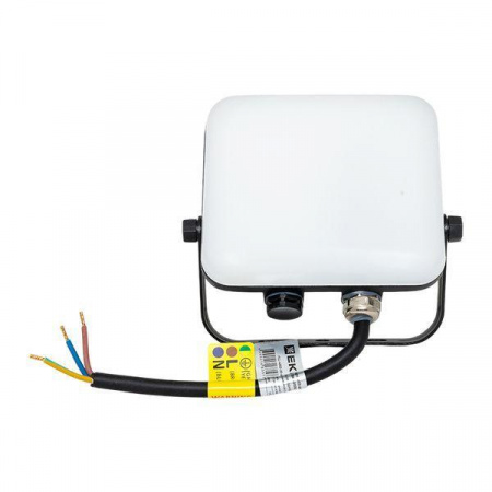 FLL-4002-20-4000 Прожектор светодиодный СДО-4002 20Вт 4000К IP65 с равномерной засветкой LUMA EKF 