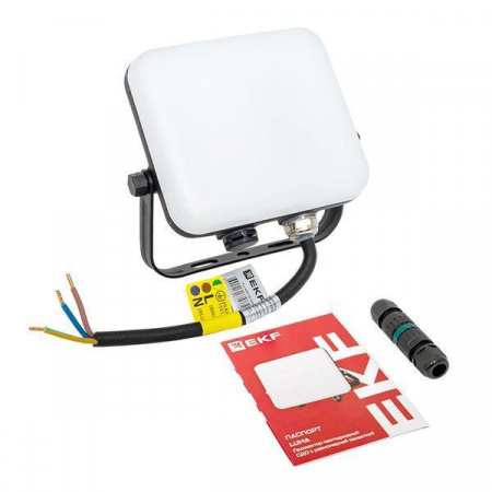 FLL-4002-20-4000 Прожектор светодиодный СДО-4002 20Вт 4000К IP65 с равномерной засветкой LUMA EKF 