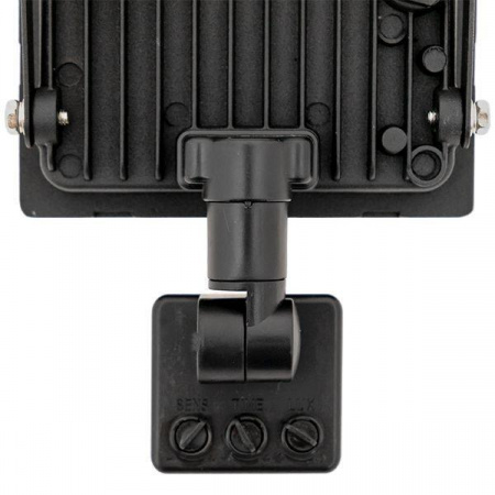 FLL-3003-30D-6500 Прожектор светодиодный СДО-3003 с инфракрасным датчиком движения 30Вт 6500К IP54 LUMA EKF 