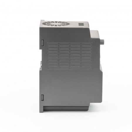 Преобразователь частоты 2.2КВТ 200-240В 1Ф ESQ 08.04.304420