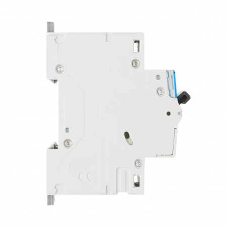 Выключатель автоматический трехполюсный 16А C DX3-E 6кА Legrand/Daccord 407291