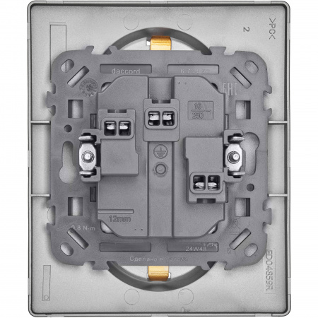 Розетка 2-местная с заземлением с защитными шторками 16А в сборе алюминий INSPIRIA IEK 673452