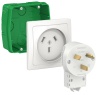 BLANCA СИЛОВОЙ КОМПЛЕКТ 32А, 250 В: розетка,      вилка, монтажная коробка, БЕЛЫЙ Systeme Electric BLNSK013231