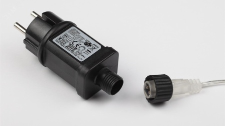 Б0041910 Гирлянда LED Сосульки 2.1м холодный свет, 7V, IP44 (трансформатор в комплекте) ЭРА 