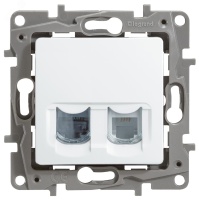 ETIKA Розетка телефонная+компьютерная RJ11+RJ45 категория 5 UTP белая Legrand/Daccord 672252 IEK