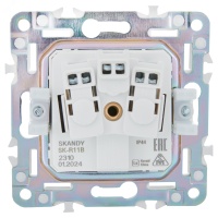 SKANDY Розетка 1-местная с заземлением с защитными шторками и крышкой 16А IP44 SK-R11B бежевый IEK SK-R16-16-44-K10