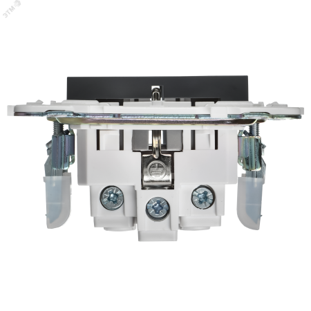 SK-R11-16-K48 SKANDY Розетка с заземлением без защитных шторок 16А SK-R05T титан IEK 
